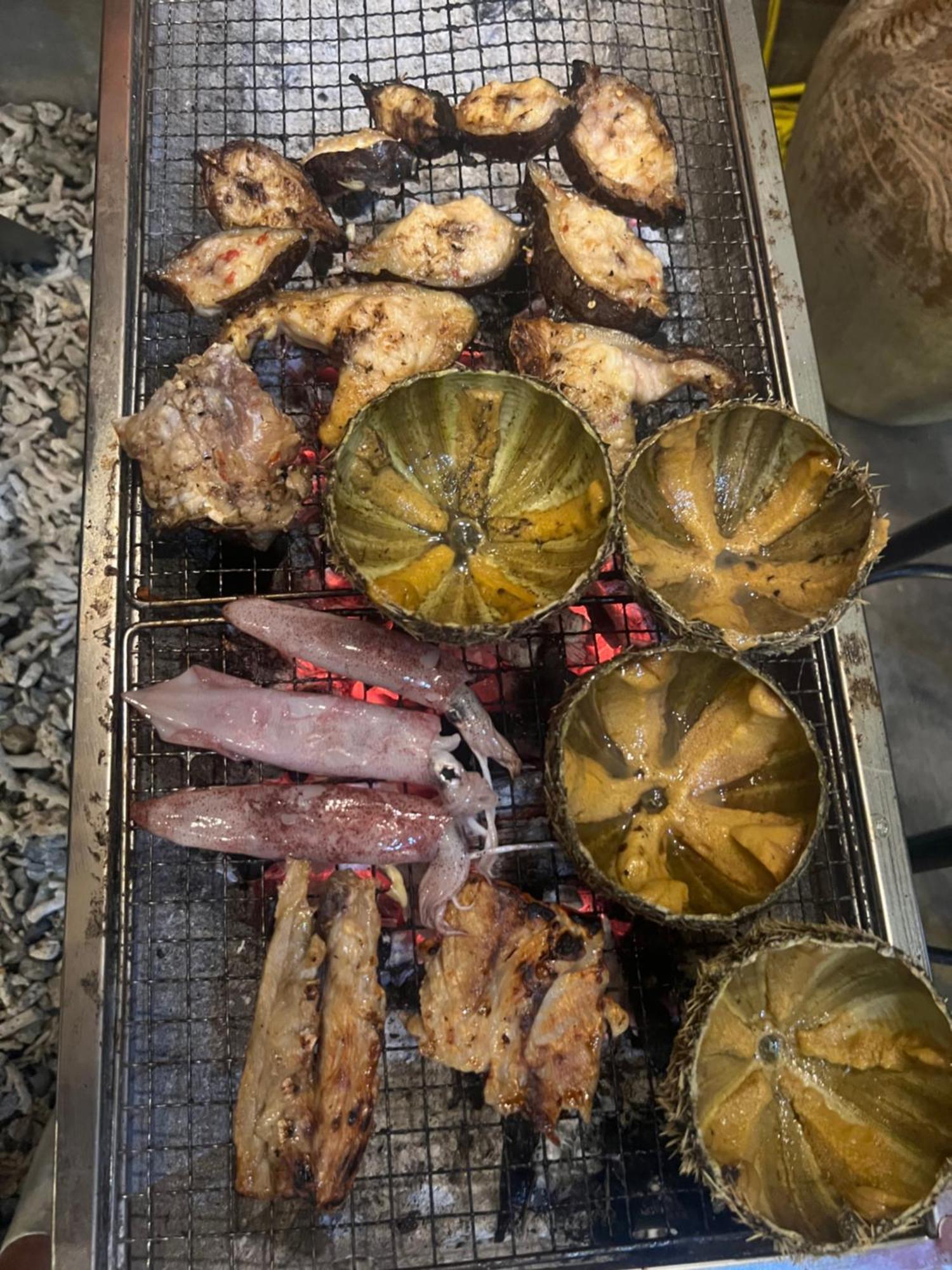 Ve Nha Homestay - Dao Phu Quy Cu Lao Thu エクステリア 写真