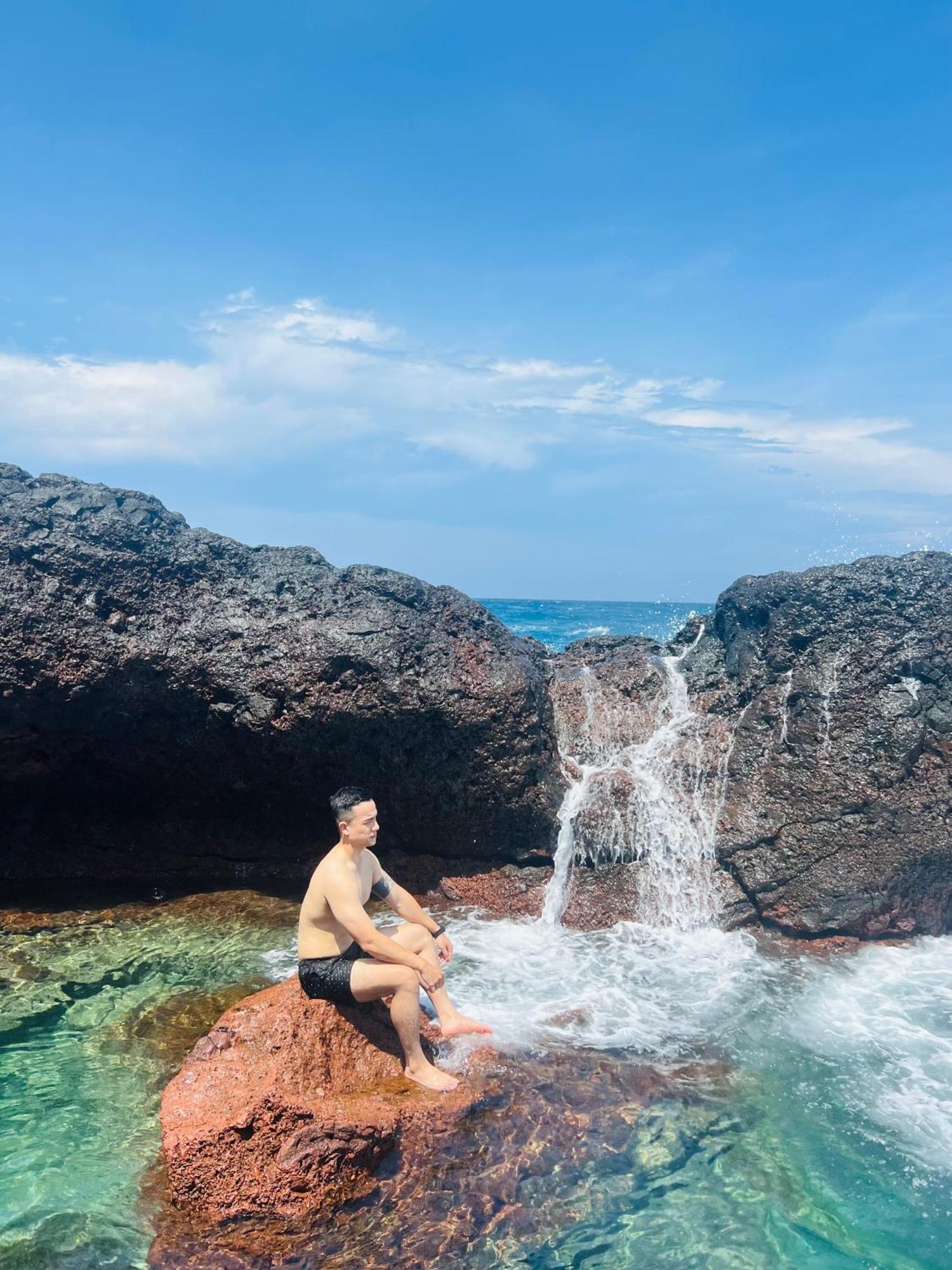 Ve Nha Homestay - Dao Phu Quy Cu Lao Thu エクステリア 写真