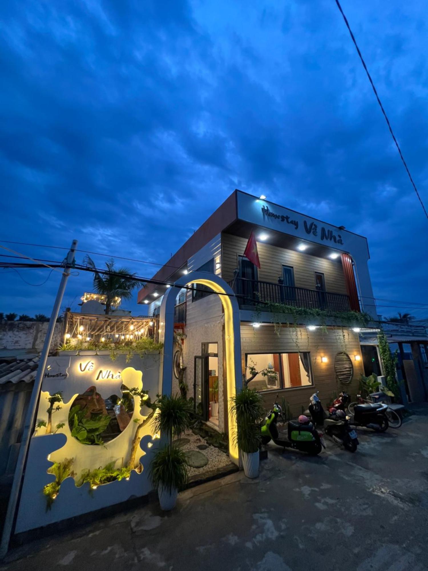 Ve Nha Homestay - Dao Phu Quy Cu Lao Thu エクステリア 写真